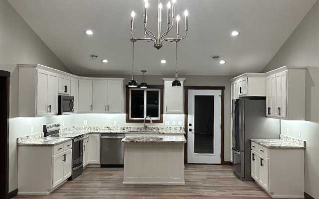 Custom Kitchen Cabinets & Storage Solutions - Minnesota